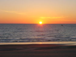 /images/sunrises_002_250x187.jpg